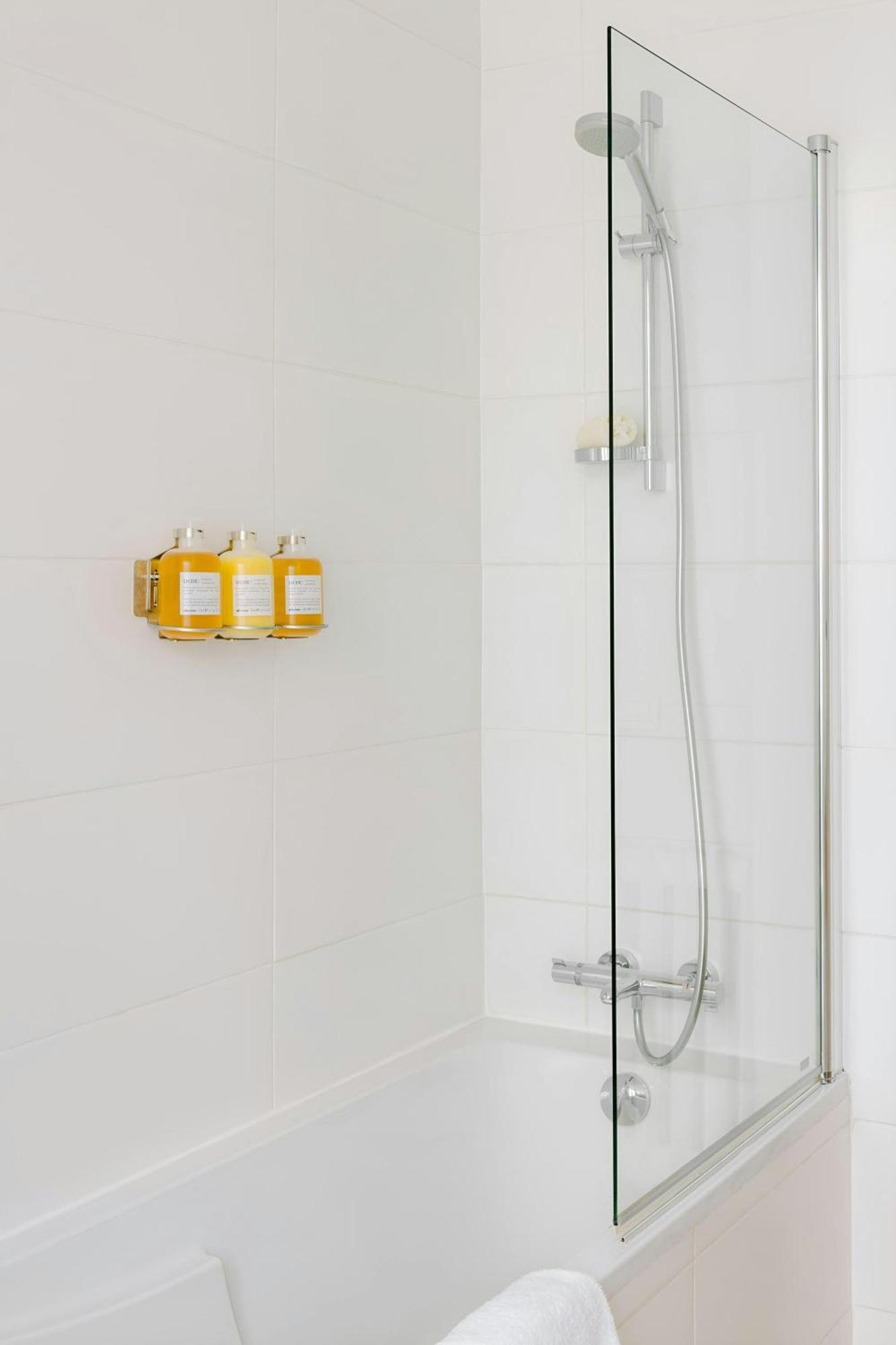 Yelo Lumiere Hotel Centre Ville, Sonder By Marriott Bonvoy Hotel 4*