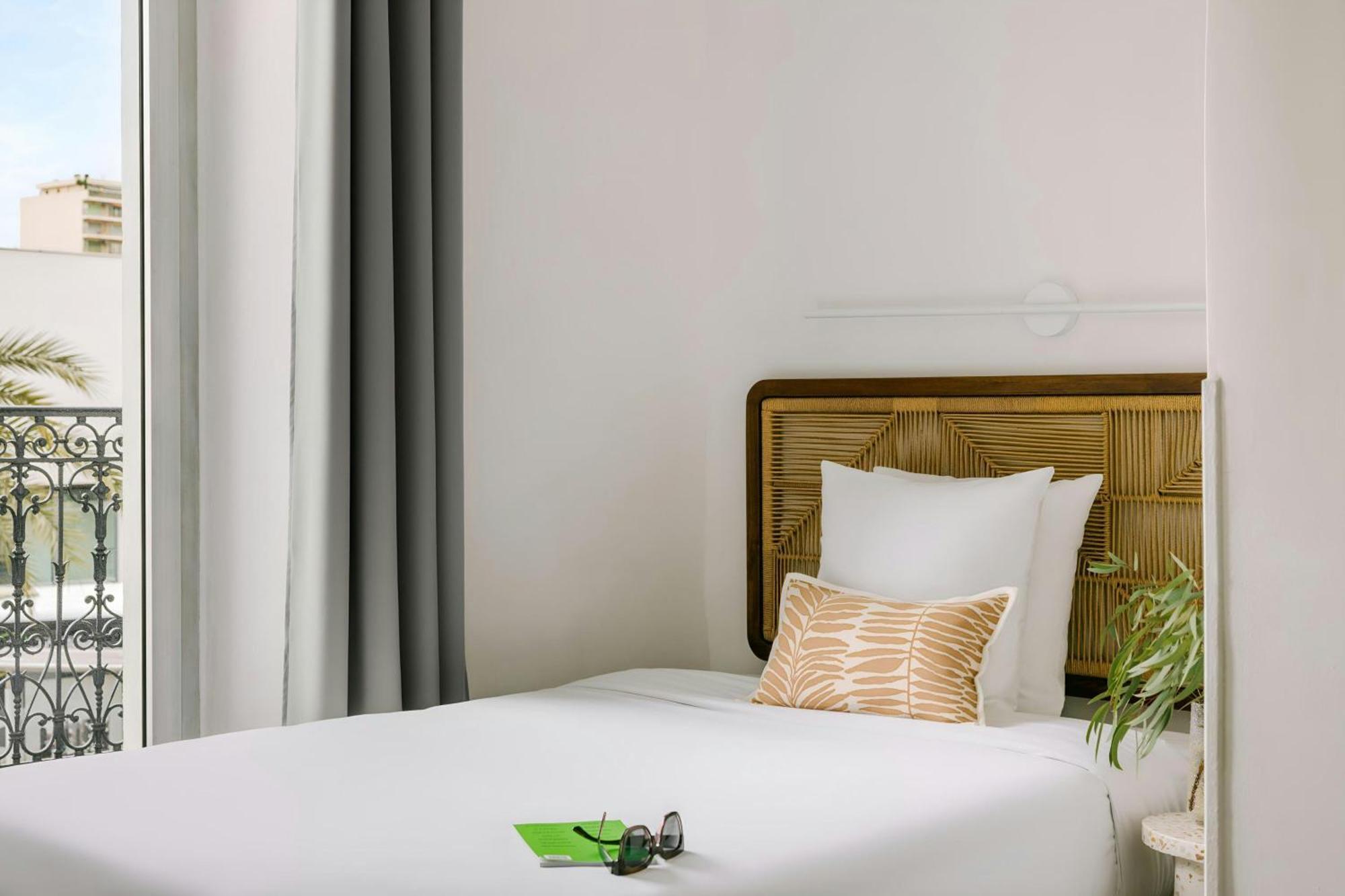 Yelo Lumiere Hotel Centre Ville, Sonder By Marriott Bonvoy Hotel 4*